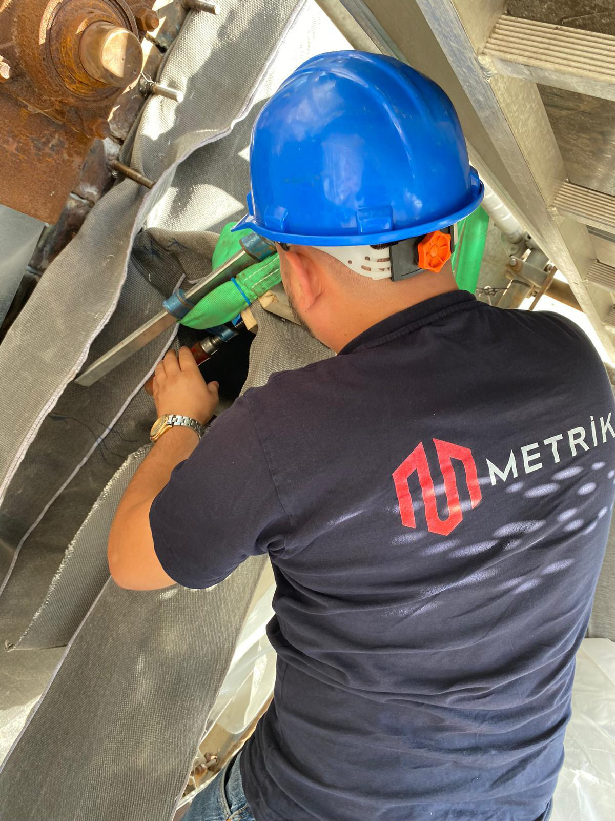 Metrik Endüstri engineers, facilities, and compensator solutions for industrial applications.